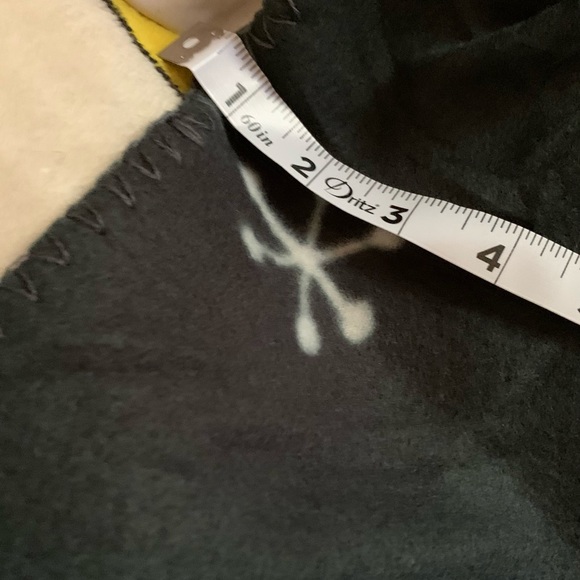 🖤 Fleece throw 💚 - Picture 8 of 9